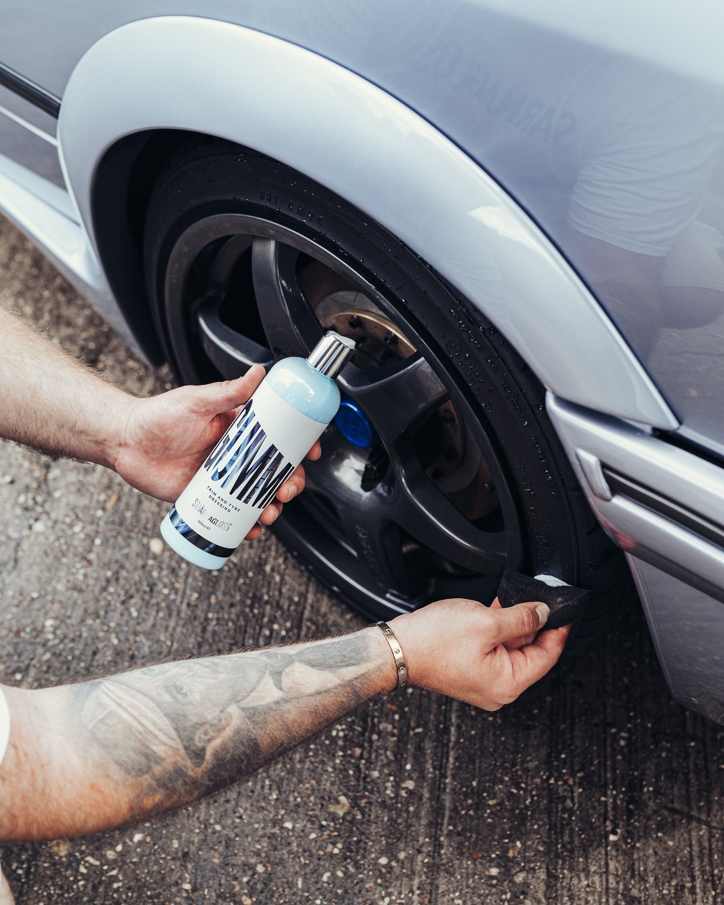 ACONDICIONADOR DE NEUMATICOS Y MOLDURAS GUMMI 500ML